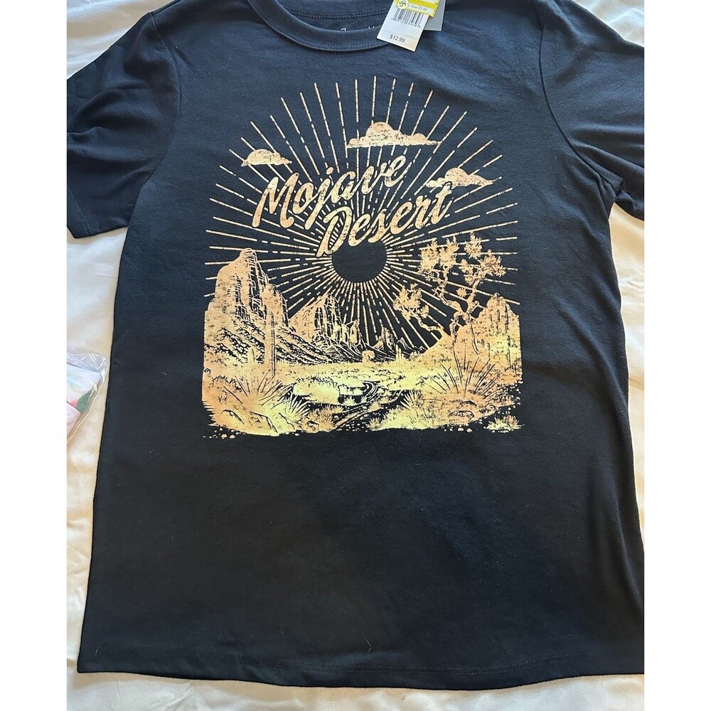 Zoe + Liv Women's "Mojave Desert" Short Sleeve Graphic T-Shirt-Black XS NWT